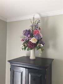 Lenox Vase w/arrangement