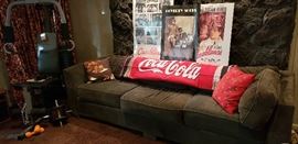 coca cola, sofa, casablanca, qorkout gym