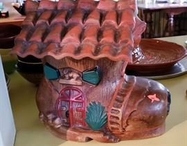 old shoe cookie jar