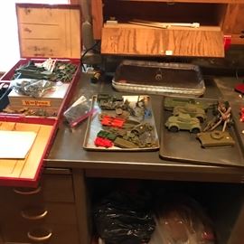 Vintage Army men and piles of tanks jeeps Also lead Men 