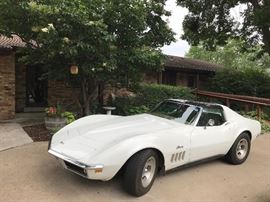 1979   Chevrolet Corvette stingray only 47 k  she’s a real beauty on bid till Sunday 3 pm 