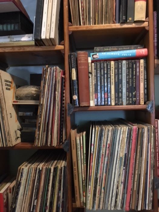See other photos....many, many LPs, many genres, also 45s