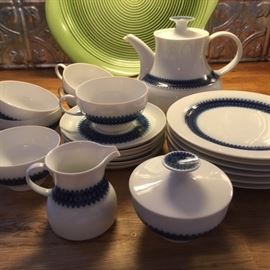 Tea & luncheon service in cobalt blue and white, stamped Germany