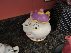 PRESTIGIOUS OVERLOOK AVENUE ESTATE
WITH SECOND COTTAGE HOUSE ON MERRITT AVENUE
LOCATION ADDRESS: 3716 OVERLOOK AVENUE, MACON GA 31204
LOCATION ADDRESS: 266 MERRITT AVENUE, MACON GA 31204
Wednesday JUNE 27, 2018 [3PM TO 6PM] 
THURSDAY JUNE 28, 2018 [ 12PM TO 6PM] 
FRIDAY JUNE 29, 2018 [ 9AM TO 5PM]
 SATURDAY JUNE 30, 2018 [ 9AM TO 5PM] 
SUNDAY AUGUST 01, 2018 [ 10AM TO 5PM]
Beverly 478-957-1717 Susan 478-284-9402                  Paul 478-262-6896 Rodney 478-250-2759