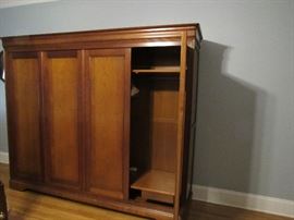 PRESTIGIOUS OVERLOOK AVENUE ESTATE
WITH SECOND COTTAGE HOUSE ON MERRITT AVENUE
LOCATION ADDRESS: 3716 OVERLOOK AVENUE, MACON GA 31204
LOCATION ADDRESS: 266 MERRITT AVENUE, MACON GA 31204
Wednesday JUNE 27, 2018 [3PM TO 6PM] 
THURSDAY JUNE 28, 2018 [ 12PM TO 6PM] 
FRIDAY JUNE 29, 2018 [ 9AM TO 5PM]
 SATURDAY JUNE 30, 2018 [ 9AM TO 5PM] 
SUNDAY AUGUST 01, 2018 [ 10AM TO 5PM]
Beverly 478-957-1717 Susan 478-284-9402                  Paul 478-262-6896 Rodney 478-250-2759