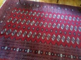 Hand-knotted Bokhara Rug 7' x 10'