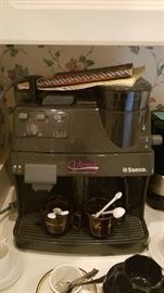 Saeco Vienna superautomatica espresso/ cappuccino machine