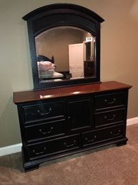 Dresser with large mirror 