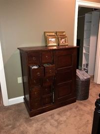Vintage wood dresser