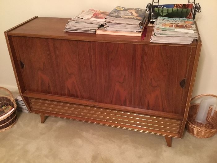 Salzburg Mid century stereo - beautiful!