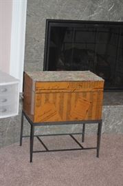 Wood Wine Chest - great look!