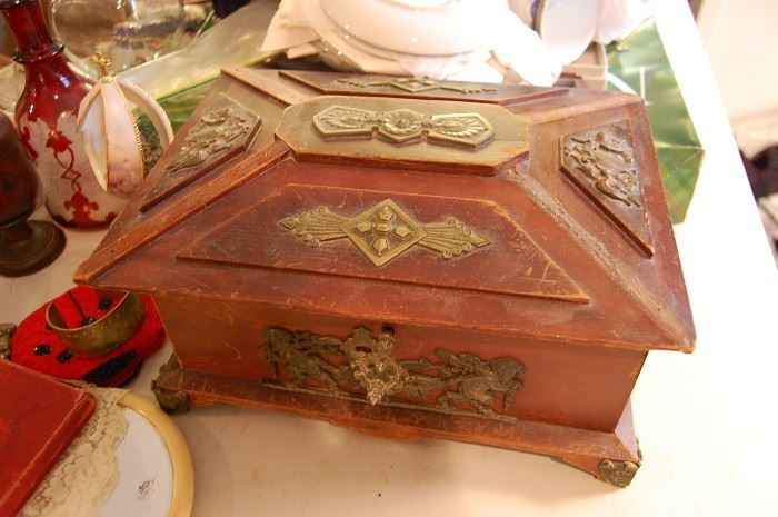 Victorian Box
