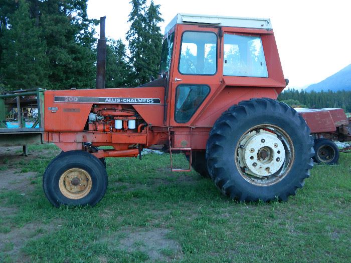 Allis Chalmers - Has some water issues 