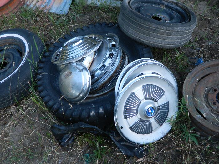 Hubcaps scattered around
