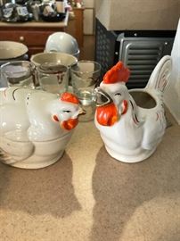 Cute Sugar and Creamer