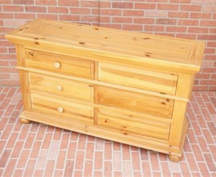 Rustic Style Pine Double Dresser