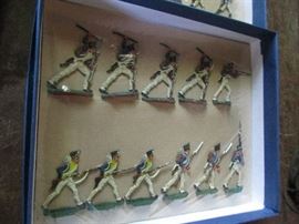 Delightful boxed set of hand-painted flat soldiers