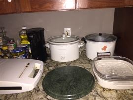 more small appliances and baking dishes