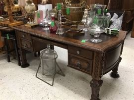 Front view of our great desk