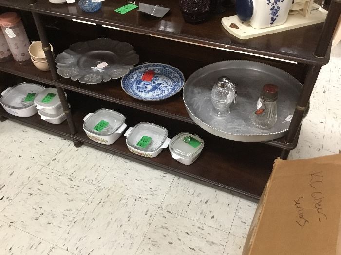 Corning Ware in various sizes, hammered aluminum trays, and more