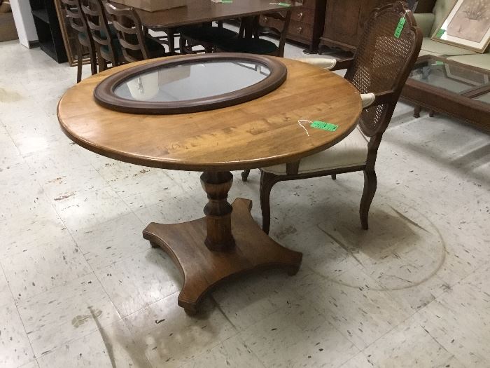 Round oak table with pedestal keg - small wood frame mirror