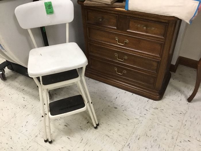 Kitchen stool with pull out steps