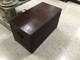 Wood box with handles