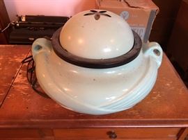 Ceramic Dehumidifier.