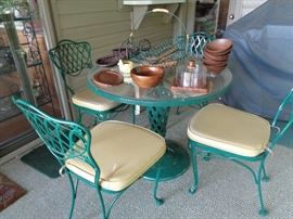 5 piece patio set, cute
