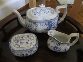 Spode teaset