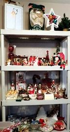 CHRISTMAS COLLECTIBLES