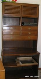 Shelf worthy of  re purposing