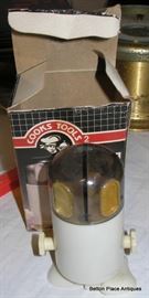 Little wind up Vintage Walking salt and pepper in box