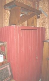 Cobbler's bench up on top .