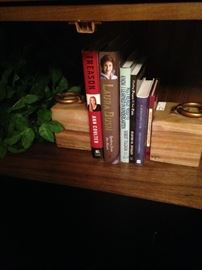 Block style bookends