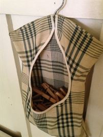 Vintage clothes pin bag (Remember when . . . ? )