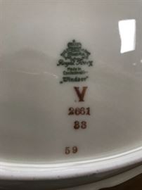 Royal Ivory China set
