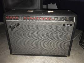 Fender Pro 185 guitar amplifier