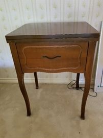 Hideaway Sewing Machine Cabinet 