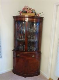 1050's DREXEL CORNER CHINA CABINET WITH STORAGE