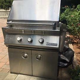 Ducane Grill - great condition - with cover and extra tank - rotisserie also included