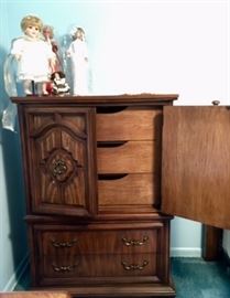 Chest of Drawers / Cabinet