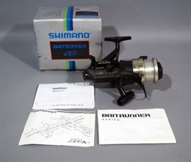 Shimano Baitrunner 4500 Fishing Reel with 3 Ball Bearings and Original Box