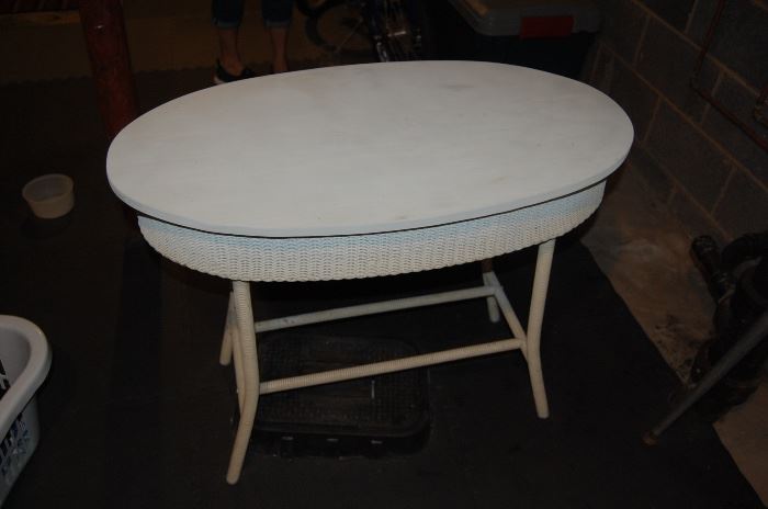 antique whicker oval table