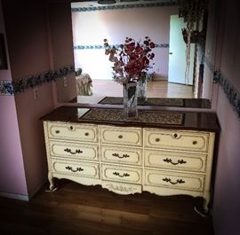 Chest of drawers selling with a matching mirror (not shown)