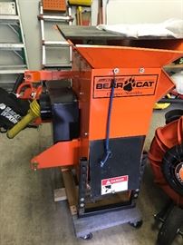 Bear Cat chipper/shredder