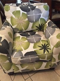 Oversized Stuff Chair Island Print