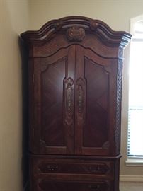 Armoire