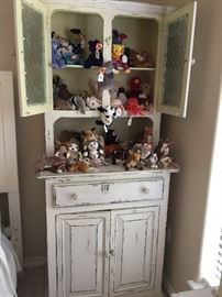 White Wash Hutch with Beanie Babies