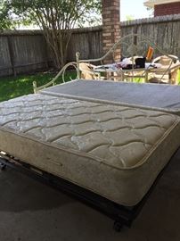 Day Bed with Trundle, Box Spring and Mattress